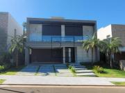 Casa Alphaville 3 Campinas com espaço gourmet fundo para...