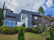 CASA ALPHAVILLE MOBILIADA
