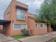 Casa Alquiler 11 años 5 ambientes, 2 cocheras, 215m2,...