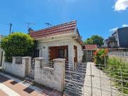 Casa Alquiler 3 ambientes, 70m2, 1 cochera, Juana...