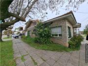 Casa Alquiler 4 ambientes, 140m2, 1 cochera,, Parque...