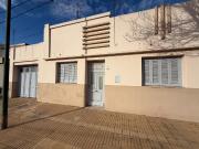 Casa Alquiler 4 ambientes 50 años, Norte, Alberdi 200,...