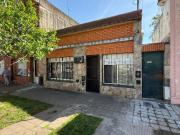 Casa Alquiler 4 ambientes 84 años, 64m2, Sur, San...