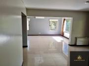 Casa Alquiler 4 ambientes a estrenar, 2 cocheras,...