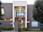 Casa alquiler 4 dormitorios urbaniz privada NAYÓN