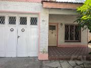 Casa Alquiler 65 años 3 ambientes, 100m2, 1 cochera,...