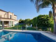 Casa Alquiler 6 ambientes 8 años, 352m2, 6 cocheras,...