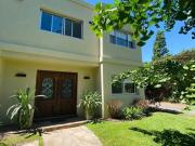 Casa Alquiler 8 ambientes, 4 cocheras, 750m2, Country...