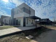 Casa ALQUILER A ESTRENAR en Barrio El Aljibe 4...