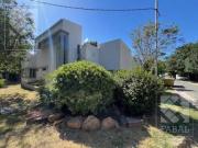 Casa alquiler Barreneche, 3 dormitorios, 3 baños,...