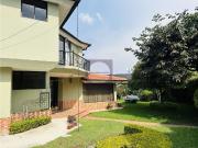 Casa ALQUILER en CUMBAYÁ 4 dormitor urb privada