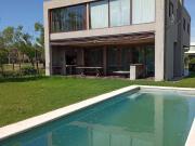 Casa Alquiler Temporario 6 Ambientes Altos de Campo...