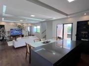 Casa altÃssimo PadrÃ£o Alphaville Pium