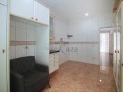 Casa Alto de Pinheiros 4 DormitÃ³rios 200mÂ²