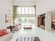 CASA ALTO PADRÃO 100% MOBILIADA. CONDOMÍNIO FECHADO NO...