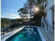 Casa Alto Padrão 3 Suítes e Piscina no Condomínio Arujá...