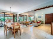 Casa Alto Padrão 450m² | Lote 1.500m² | 5 Quartos |...