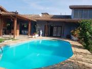 Casa alto padrão a 200 metros da praia