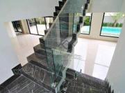 Casa com 4 dormitórios à venda, 439 m² por R$...