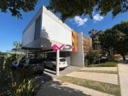 Casa alto padrão à venda no condomínio Portal do Paraíso...