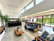 Casa Alto Padrão, com 4 dormitórios à venda, 230 m² por...
