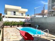 Casa Alto Padrão, com 4 dormitórios à venda, 353 m² por...