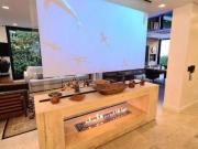 Casa Alto Padrão com Elevador Panorâmico e Frente para Lago