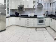 Casa Alto Padrão Condomínio Aruja 5, 3 suítes sendo 1...