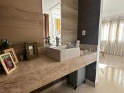 Casa alto padrão para locação 2 suítes 1 quarto social...