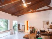 Casa Alto Padrão venda e locação, com 3 dormitorios, 3...