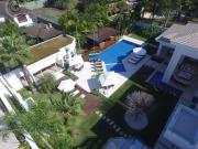 Casa Alto Padrão de 07 dormitórios no Condomínio Acapulco