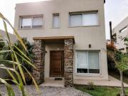 Casa Altos de Hudson I