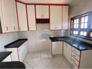 Casa Alugar, 4 Dormitórios localizado em Jardim Serra...