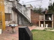 Casa americana 3 ambientes ! Lote de 10 x 35