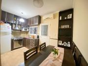 Casa americana de tres ambientes en venta