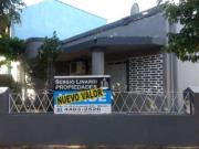 CASA AMERICANA sobre Lote de Esquina