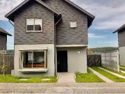 Casa amoblada 3D+3B en Lomas de San Sebastián Concepción
