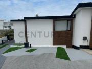 Casa Amoblada alquiler Urbanizacion Manta Ecuador