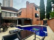 Casa Amoblada en Arriendo en El Poblado sector El Tesoro