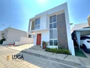 Casa en Urbanización privada totalmente amoblada frente...