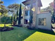 Casa Amoblada en Venta en Envigado