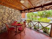 Casa amoblada en venta, rodeada de naturaleza