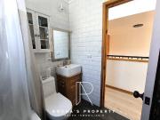 Casa Amolada Vitacura 3d+3,5b+2e+1cs