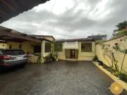 Casa ampla 5 dorms, sendo 2 suítes, com vaga para 5 carros !