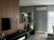 Casa ampla à Venda no Condomínio Residencial Imigrantes...