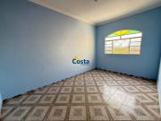 CASA AMPLA, AREJADA COM QUINTAL, 2 VG GARAGEM