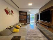 Casa Ampla com 5 Quartos, Suíte e Lazer à Vendano...