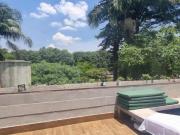 Casa ampla e reformada de arquiteto premiado