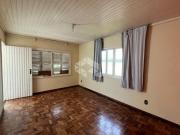 Casa ampla próximo ao Centro