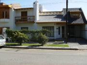 CASA AMPLIA 3 DORM CIPOLLETTI BARRIO MANZANAR